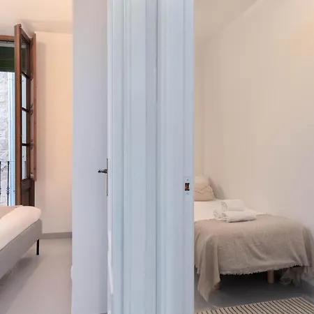 Appartement Flateli Cort Reial 10 *